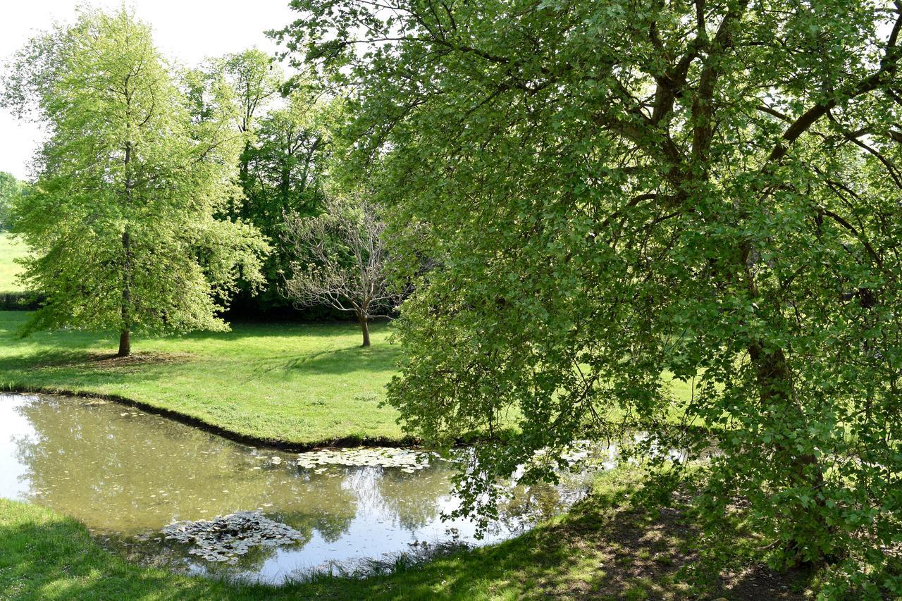 Manoir De Plaisance 3* Benon
